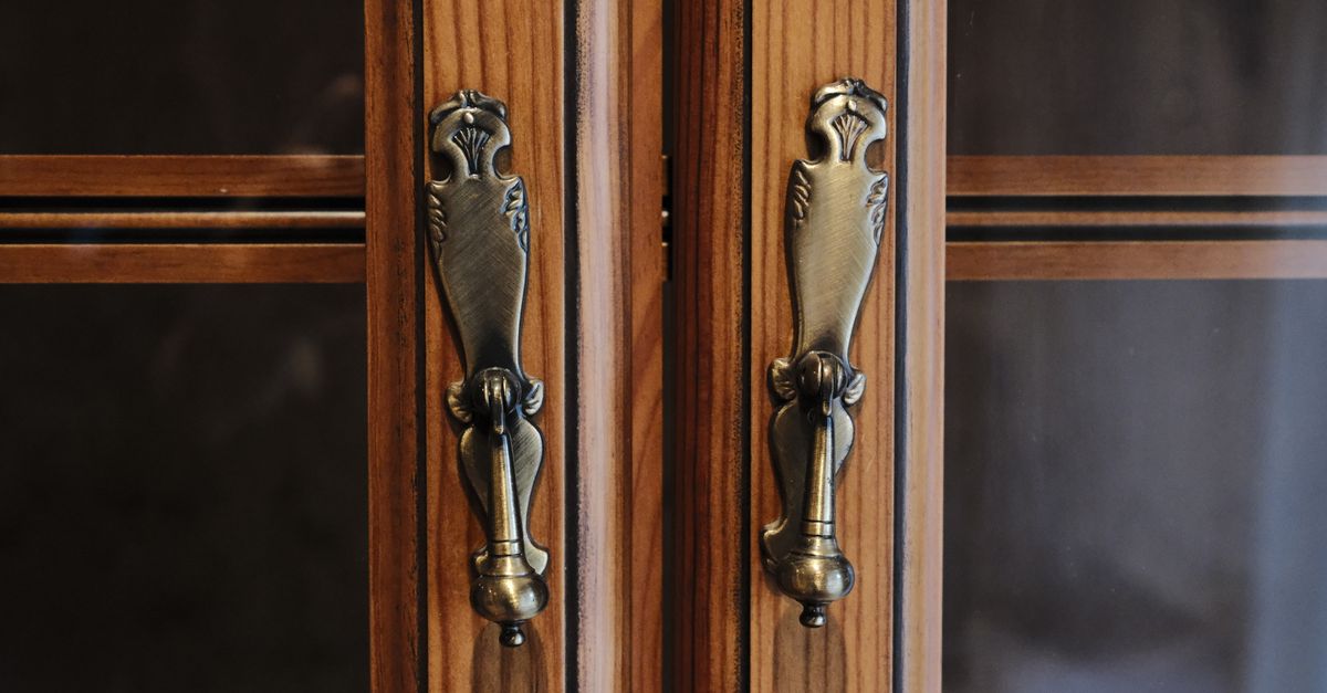 door security hardware — Quick Call Locksmith