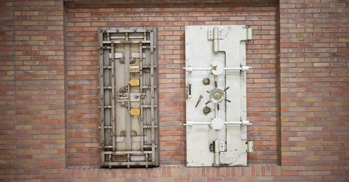 What Sets Our Safe Lockout and Opening Service Apart — Quick Call Locksmith
